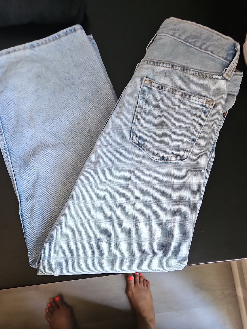 Boys Size 10 Light Wash Denim Jeans - Classic Back Pocket. Wide Leg